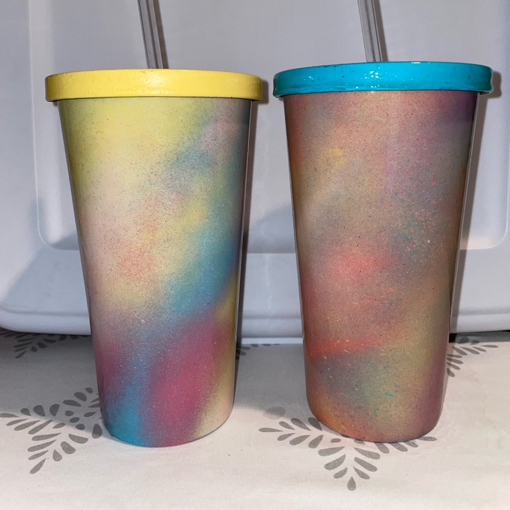 Colorful Gradient Tumblers with Lids and Straws